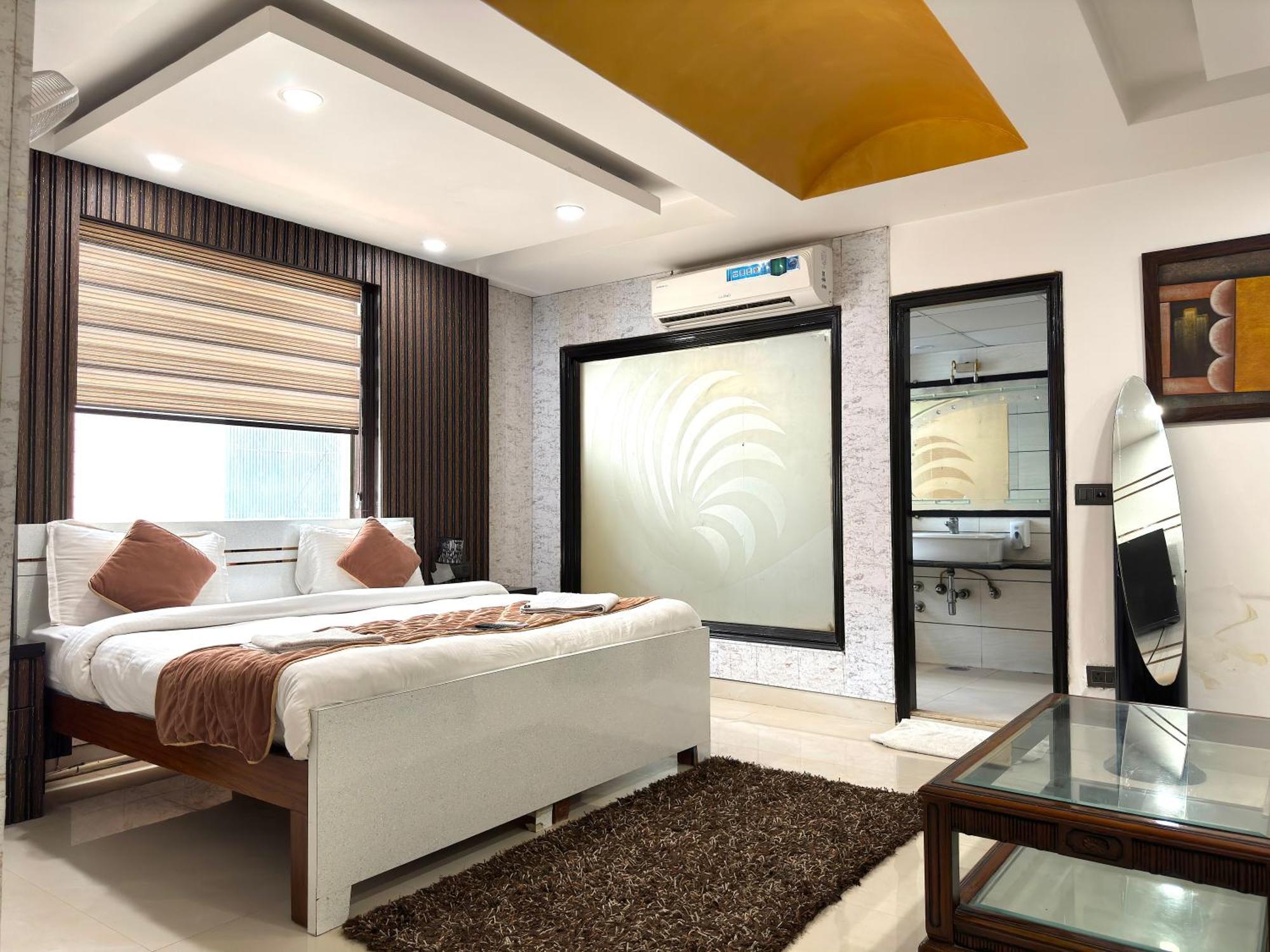 Hotel The Daanish Residency - Karol Bagh Нью-Дели Экстерьер фото
